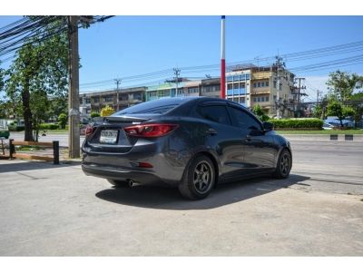 Mazda2 4dr 1.3 High Connect รูปที่ 3